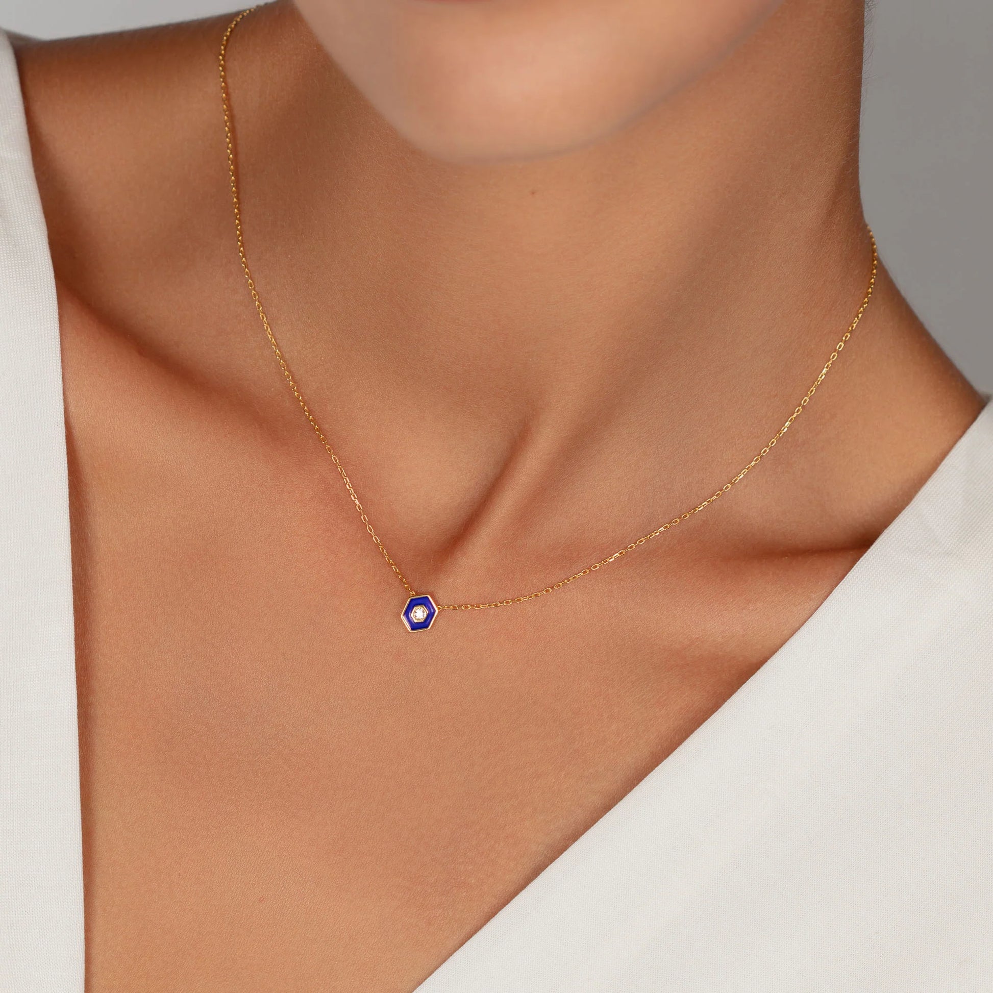 Minimalist Vivid Neclace necklaces LUNARITY GARAGE Navy Blue  
