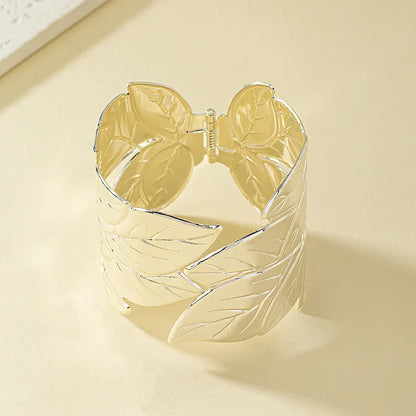 European American Style Metal Leaf Hologram Bracelet Bracelets Lunarity Garage   