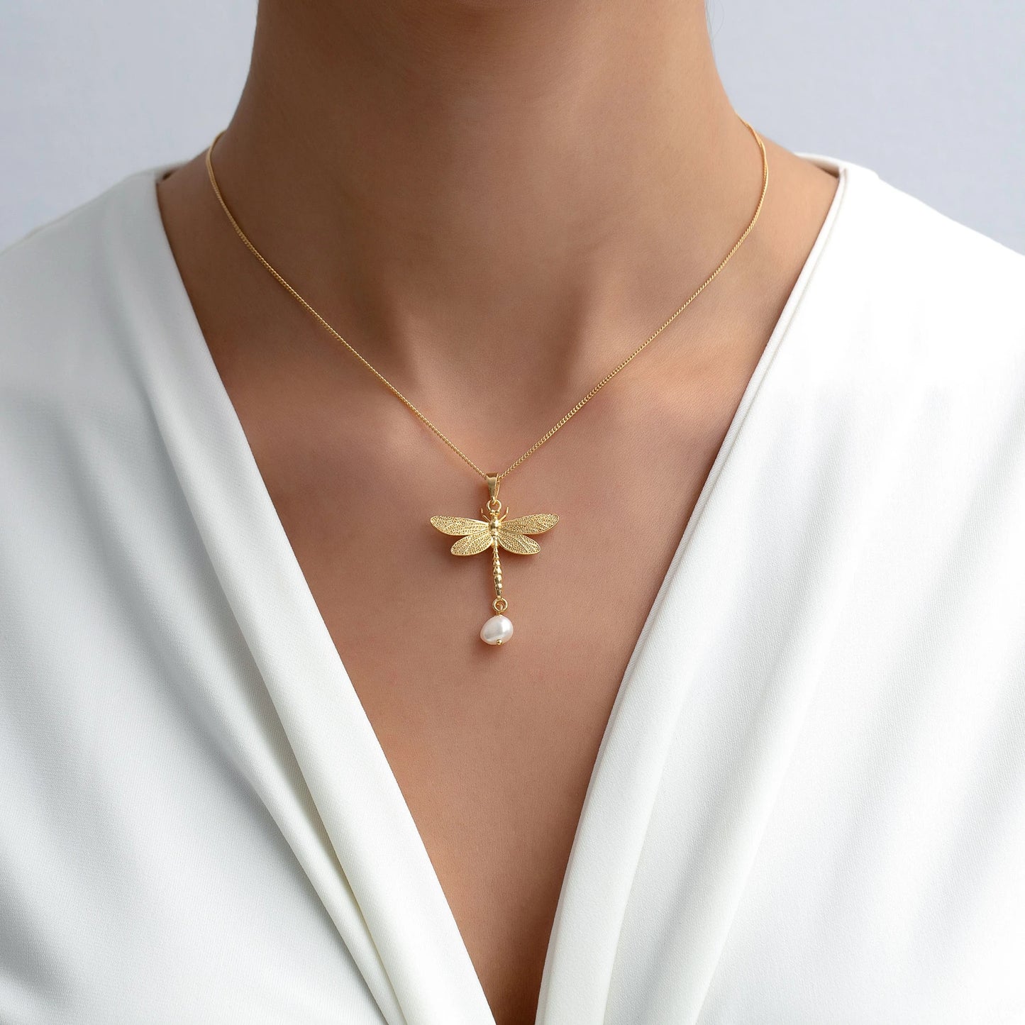 Dragonfly Pearl Handmade Gold-Plated Silver Necklace Necklace LUNARITY GARAGE