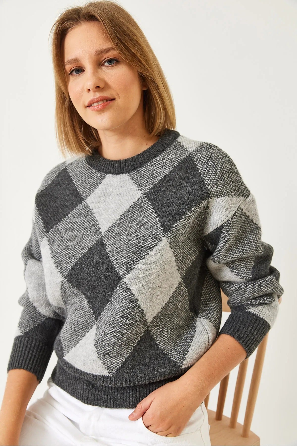 Women's Grid Pattern Knit Sweater sweater LUNARITY GARAGE One Size Anthracite