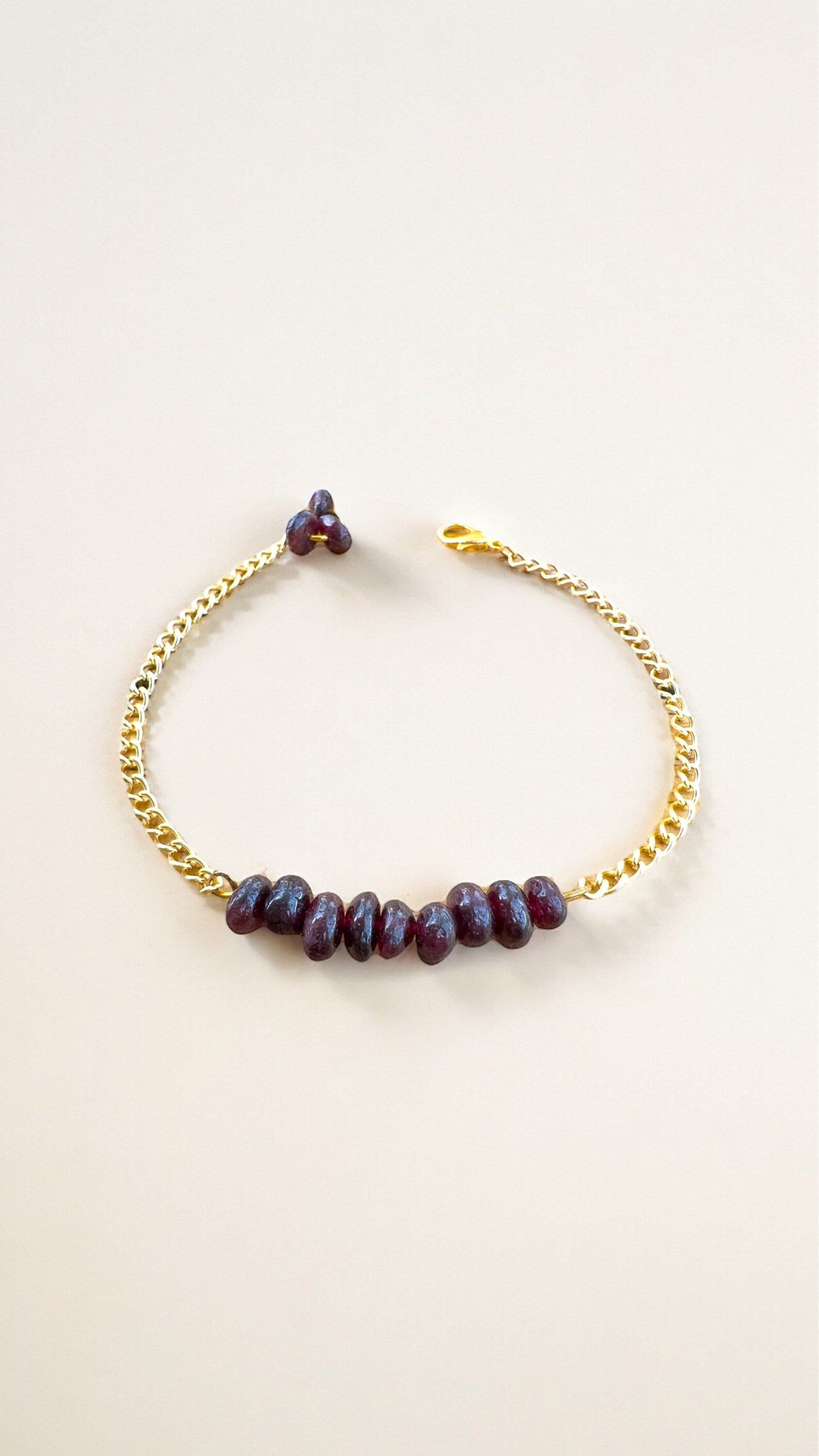 Handmade Garnet Bracelet gemstone bracelet LUNARITY GARAGE   