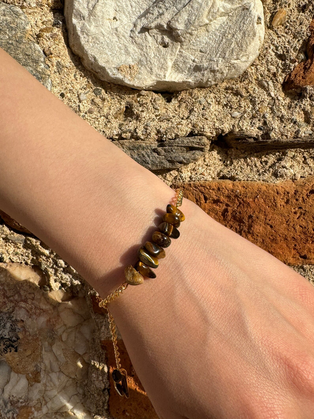 Handmade Tiger's Eye Bracelet gemstone bracelet LUNARITY GARAGE   