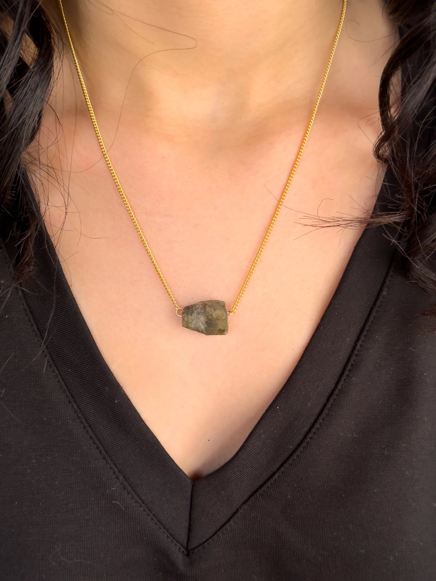 Raw Labradorite Necklace necklaces LUNARITY GARAGE   