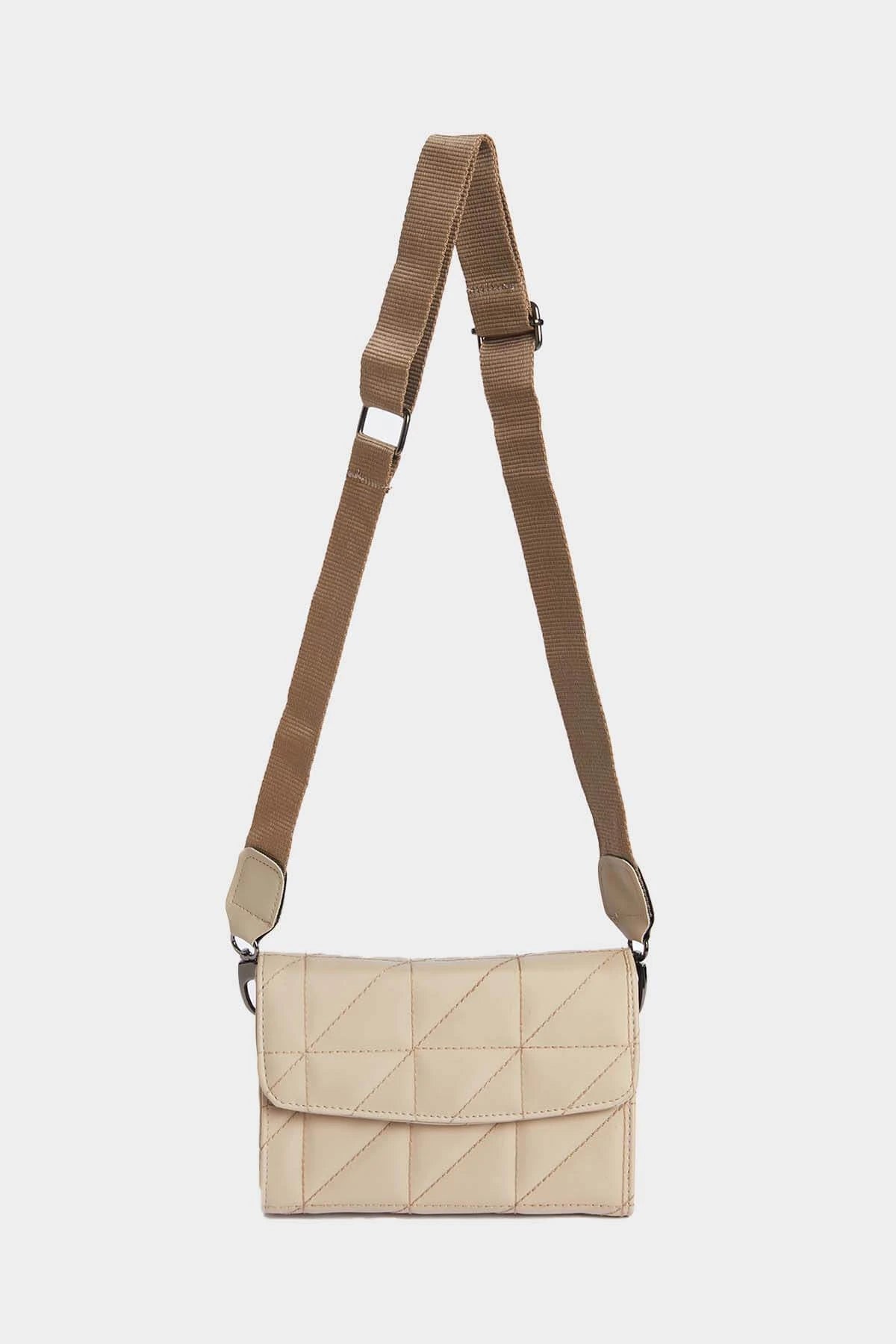 Quilted Stitched Covered Bag crossbody bag LUNARITY GARAGE Mink  