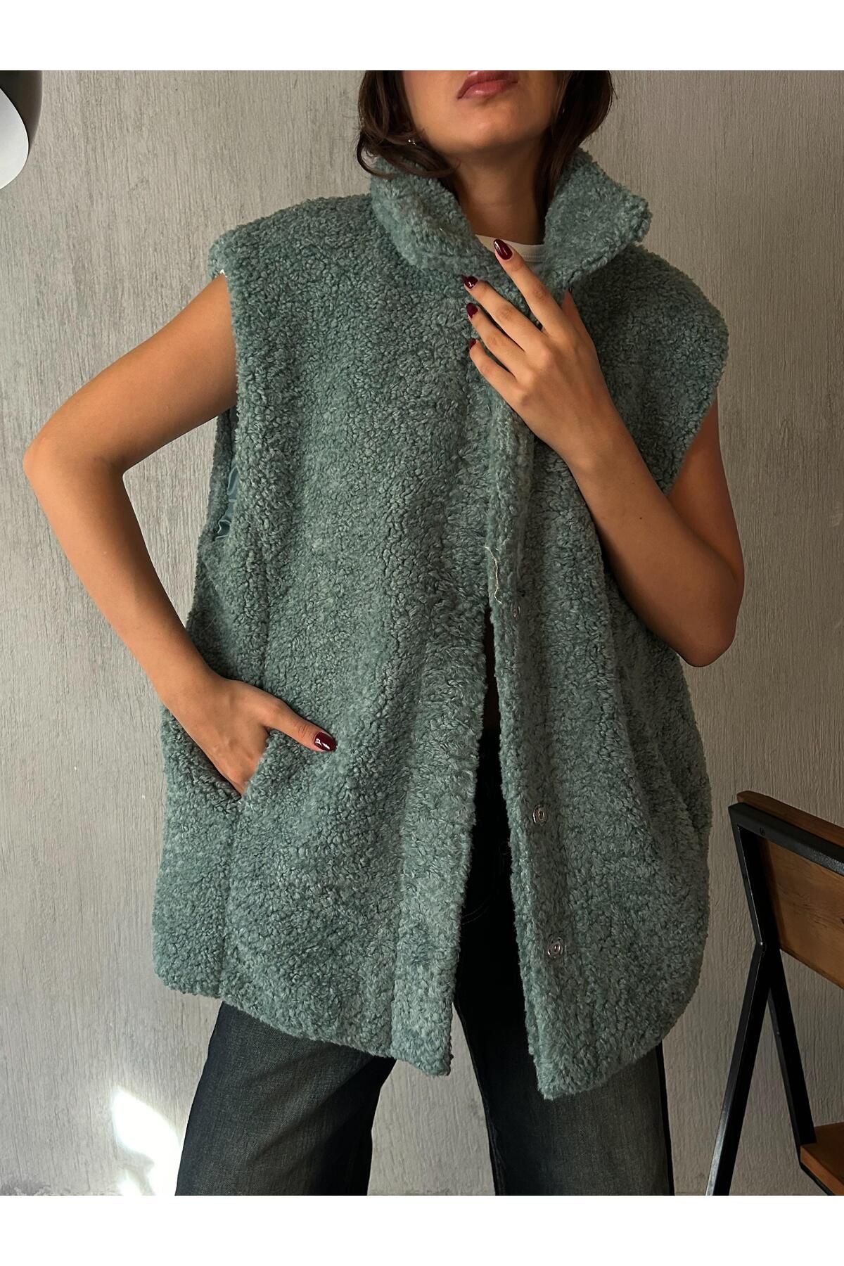 Plush Lined Snap Vest Vest LunarityGarage