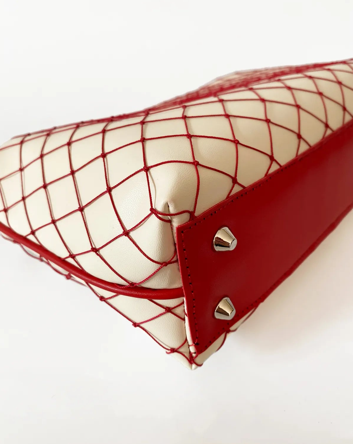 Versatile Red Mesh Detail Cream Faux Leather Handbag handbags LUNARITY GARAGE