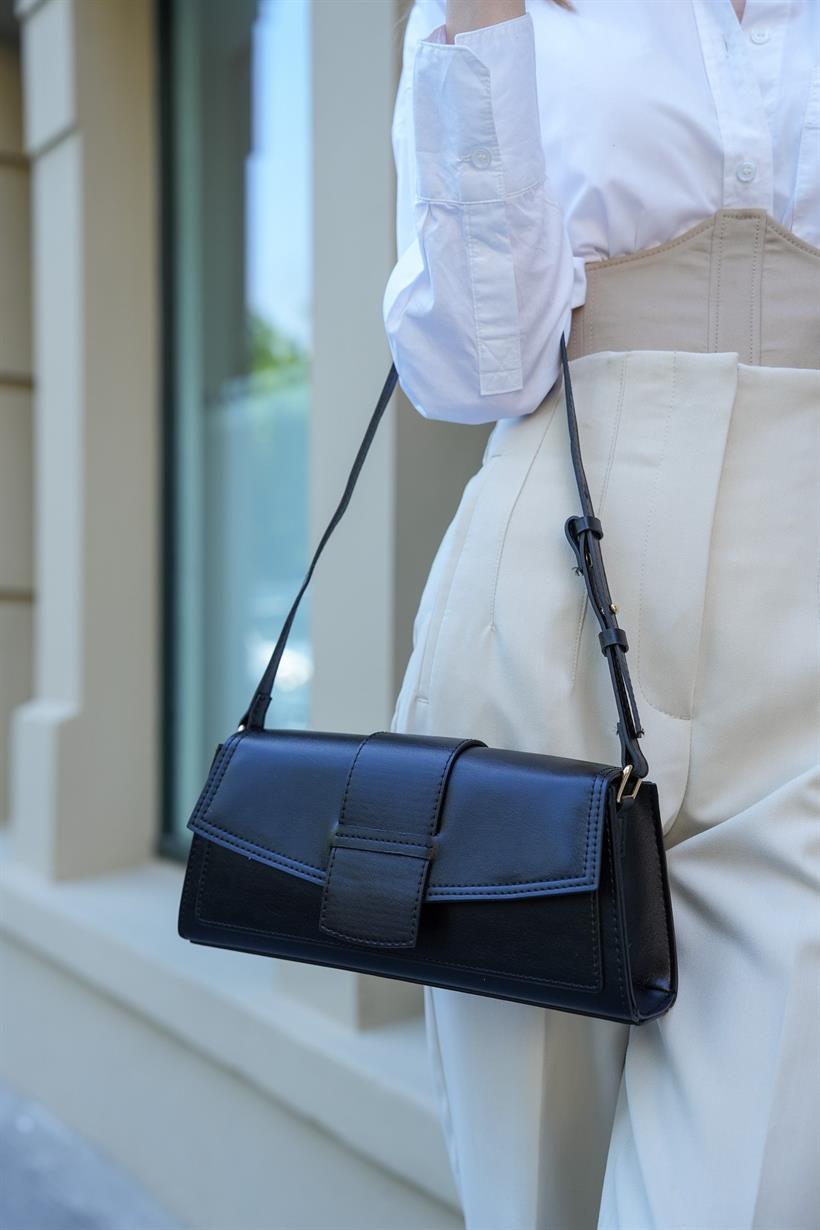 Black Rectangular Clamshell Bag bag LUNARITY GARAGE   